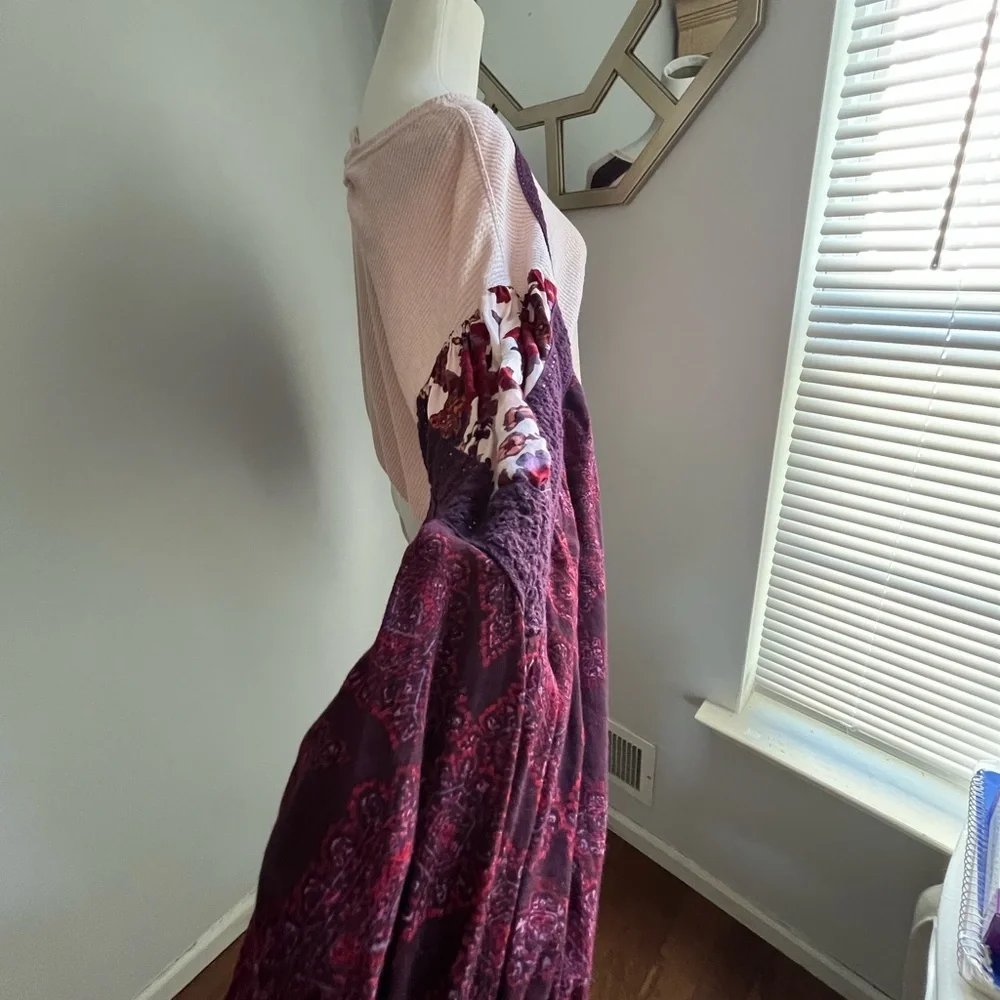 Free People Casual Clash top in rose pink sz M
